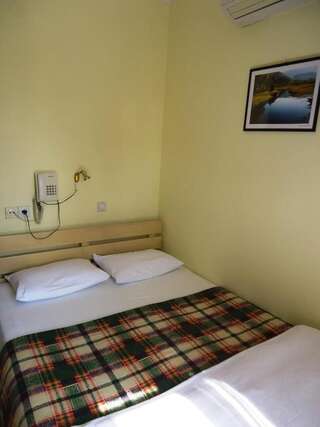 Отель Hotel Pelikan Вирпазар Стандартный одноместный номер-4