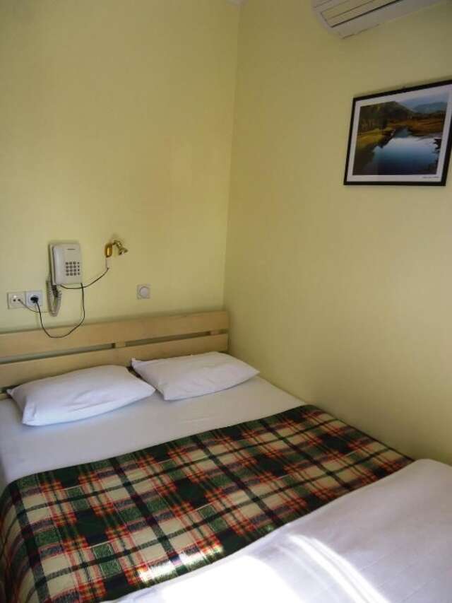 Отель Hotel Pelikan Вирпазар-50